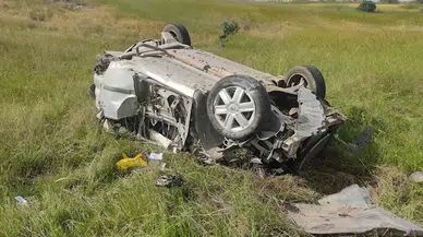 Ankara'da takla atıp tarlaya savrulan otomobilin sürücüsü öldü