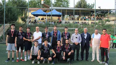 İskilip'te 11. Geleneksel Halı Saha Futbol Turnuvası sona erdi