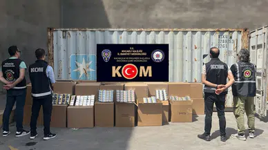 Limandaki konteynerde 31 bin 500 paket kaçak sigara ele geçirildi