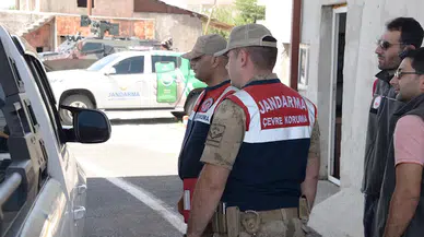 Diyarbakır'da satılacak 115 bin kurbanlığın kontrolü jandarma tarafından sağlanıyor