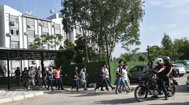 Hasarlı araçların şasi numaraları ile haksız kazanç elde eden şebekeye operasyon: 12 gözaltı