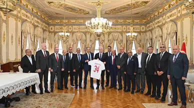 Ali Düşmez'den İstanbul Valisi Davut Gül'e ziyaret