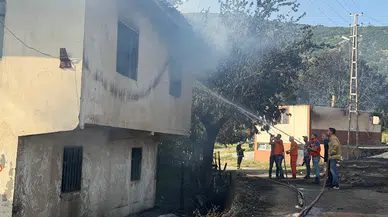 Kastamonu'da köyde çıkan yangında 10 ev yandı