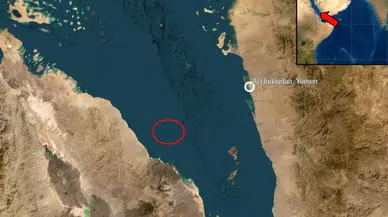 Husiler, Kızıldeniz’de Yunanistan şirketine ait gemiyi vurdu, gemi hasar aldı