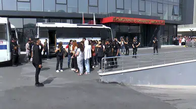 İstanbul- 'Siber Göz 44' operasyonunda gözaltına alınanlar adliyeye sevk edildi