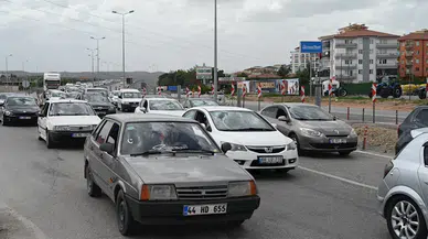 'Kilit kavşak' Kırıkkale'de, bayram yoğunluğu başladı