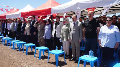 Siirt'te böğürtlen hasadı başladı; 14 çeşidi 16 ülkeye, meyve suyu da 34 ülkeye ihraç ediliyor