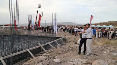 Dikili'de düğün salonu temeli atıldı