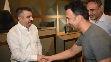 Başkan Yılmaz, belediye personeli ile bayramlaştı