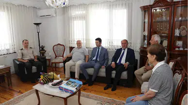 Arhavi Kaymakamı Çimşir'den şehit ailesine ve gaziye ziyaret 