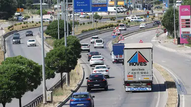 Ankara-Samsun kara yolu Havza geçişinde trafik yoğunluğu başladı