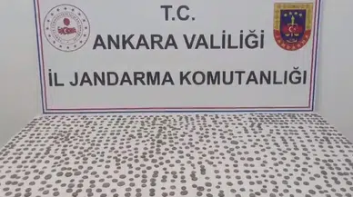 Ankara'da Roma dönemine ait bin 100 sikke ele geçirildi