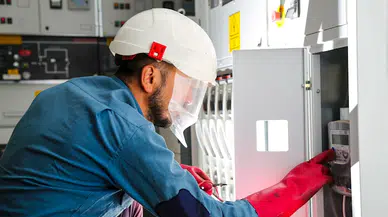 UEDAŞ ekipleri aralıksız arıza onarım çalışmalarını sürdürüyor