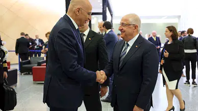 Bakan Güler, Yunan mevkidaşı Dendias ile bir araya geldi