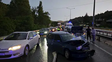Çorum'da zincirleme trafik kazasında 8 kişi yaralandı