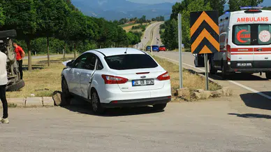 Tokat'ta otomobil ile minibüs çarpıştı: 18 yaralı