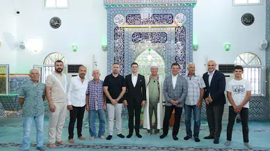 Ekrem İmamoğlu, Bodrum'da bayram namazı kıldı