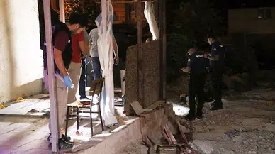 5 yıl önce boşandığı eski eşi ve sevgilisi öldürdü