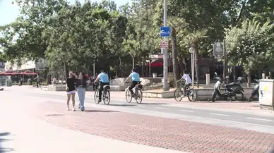 İstanbul- Büyükçekmece’de scooterlı polis timlerinden plaj ve sahillerde denetim 
