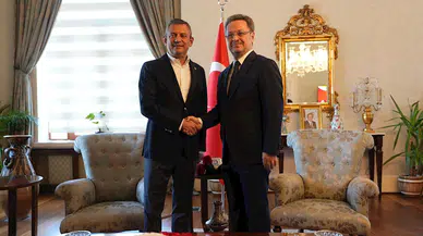 MANİSA Özgür Özel: O sözü hiç üzerimize almıyoruz (2) (VİDEO EKLENDİ) 