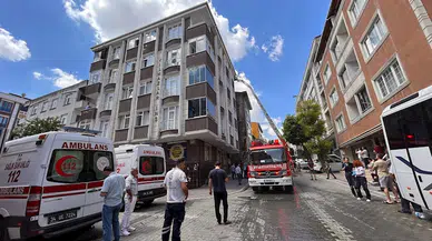 İstanbul - Esenyurt'ta 4 katlı binada yangın