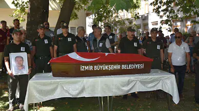 İzmir'de orman işçisi zeytinlik yangını dönüş kazada öldü; gözyaşlarıyla son yolculuğuna uğurlandı (2)
