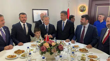 Cumhurbaşkanlığı YİK Üyesi Şahin, Karabük'te bayramlaşma programına katıldı: