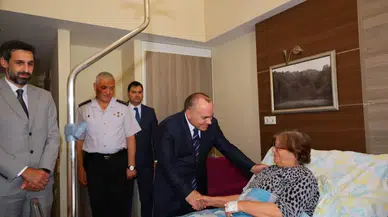 Vali Cengiz Ünsal, Kurban Bayramı'nda Artvin Devlet Hastanesi'ni Ziyaret Etti