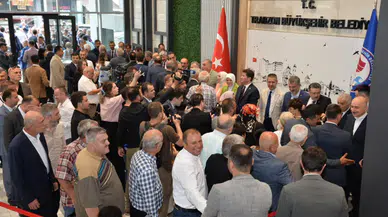 Trabzon Büyükşehir Belediye Başkanı Genç, Hemşehrileriyle Bayramlaştı: Birlik ve Beraberlik Vurgusu