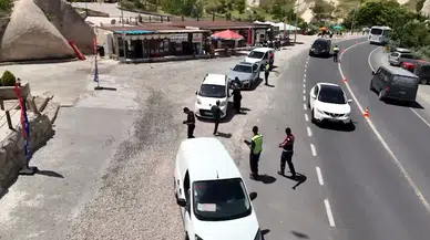 Bayram tatilinin 2'nci günü trafik kazalarında 11 kişi hayatını kaybetti