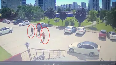 Ailesiyle birlikte sopa ve tabancayla alacaklısının kapısına dayandı