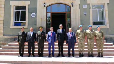 Bayburt Valisi Eldivan, Görevdeki Personelin Bayramını Kutladı