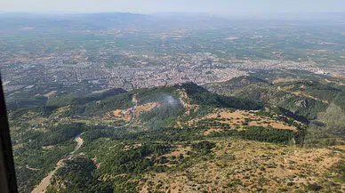 Spil Dağı'nda orman yangını (2)