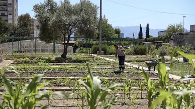 Karşıyaka’da tohumlar toprakla buluştu