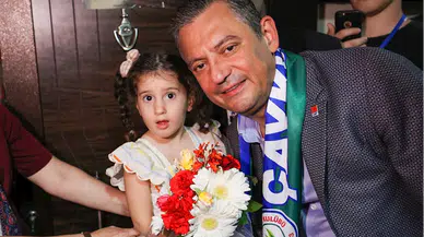 CHP Genel Başkanı Özgür Özel, Rize'de partisinin belediye başkanlıklarını ziyaret etti: