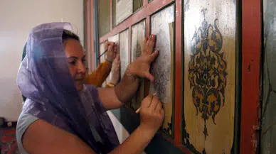 Edirne'de tarihi camilerdeki el işlemeleri 'Mirasın İzinde' projesi ile geleceğe taşınıyor