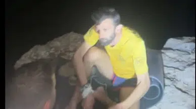 Kestel Dağı Milli Parkı'nda kaybolup, kanyonda mahsur kalan 5 kişiyi ekipler kurtardı