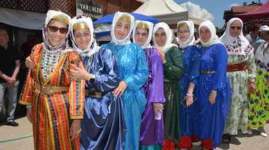 Bolu Mengen'de "7. Yöresel Giyim Kültür Şenliği" düzenlendi