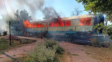 Sivas’ta boş vagon yandı