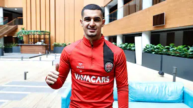 Fenerbahçe sezonun ilk transferini duyurdu