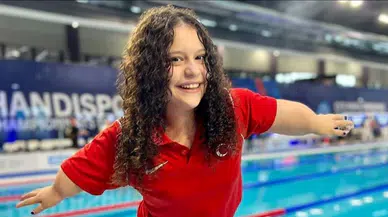 Para milli yüzücüler Elif İldem ile Meryem Nur Tunuğ, Paris 2024'e kota aldı