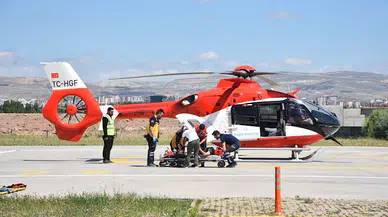 Sivas’ta otobüs yoldan çıktı: 21 yaralı (2)