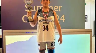 Motosiklet çarpan 13 yaşındaki Mehmet Batu, son yolculuğuna uğurlandı