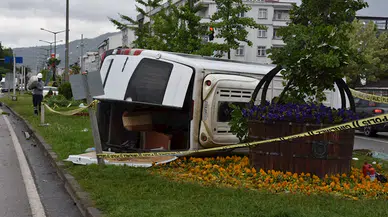 Ordu'da minibüsün devrildiği kazada 1 kişi öldü, 4 kişi yaralandı