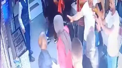 Kuaför salonunu basıp, çalışanları darbettiler