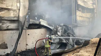 Ankara'da palet fabrikasında çıkan yangın 3 saatte söndürüldü