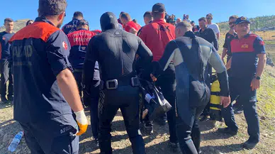 Girdiği baraj gölünde boğuldu