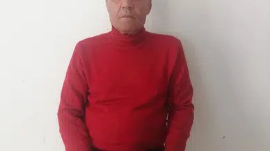 Kazada savrulan otomobilin altında kalan yaya hayatını kaybetti