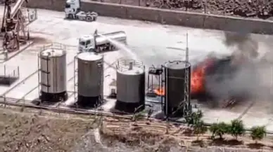 Batman'da petrol sahasında yangın; yakıt tankeri ve stok tankı kullanılamaz hale geldi