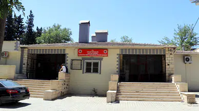 Sokak ortasında tartıştığı eşini tabancayla öldürdü